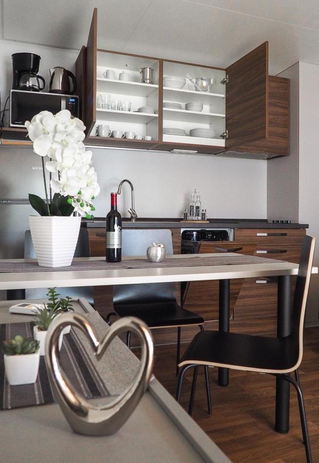 Apartment Lux Camp Bi Village, Mobile Buba *