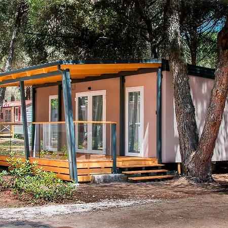 Lux Camp Bi Village, Mobile Home Villa Buba Fazana Exterior photo
